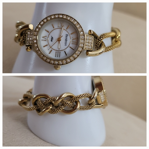 Crystalized Watch - Picture 4 of 7